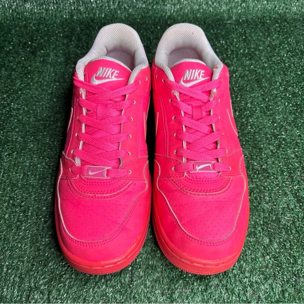 Nike Women's Bright Pink Low-Top Sneakers